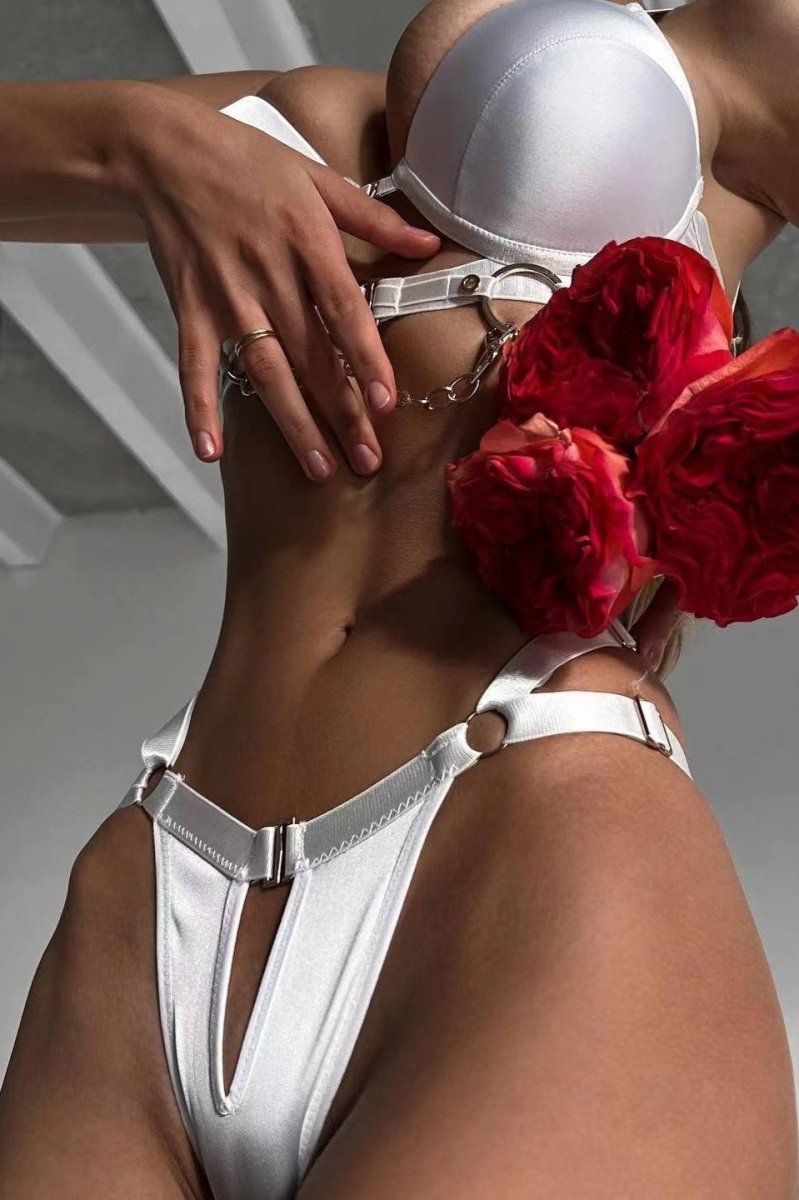 Two-piece lingerie set - INTIMIST - White - Open panties