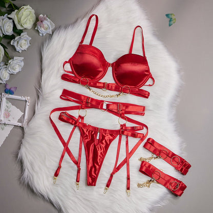 Four-piece lingerie set with thigh loop - INTIME - Red
